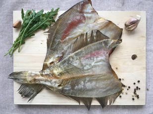 Густера вяленая: Камбала ёрш (Мурманская) вяленая