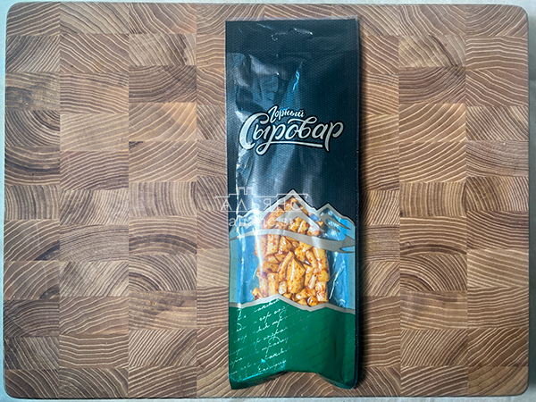 Сыр 60 гр ГОРНЫЙ СЫРОВАР (Бочонок копчёный с аджикой) в Бронницах