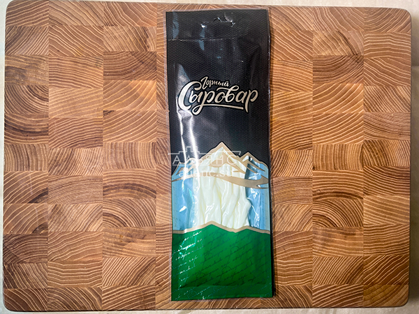 Сыр 60 гр ГОРНЫЙ СЫРОВАР (Нити) в Бронницах